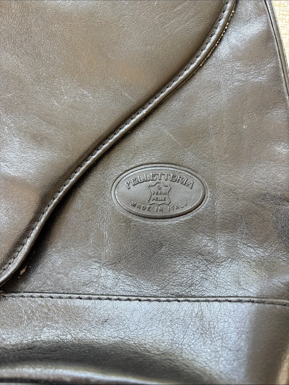 Vintage Italian Petteterria Sling backpack. Beautiful Italian leather.